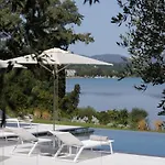 Luxurious Villa Trinity
