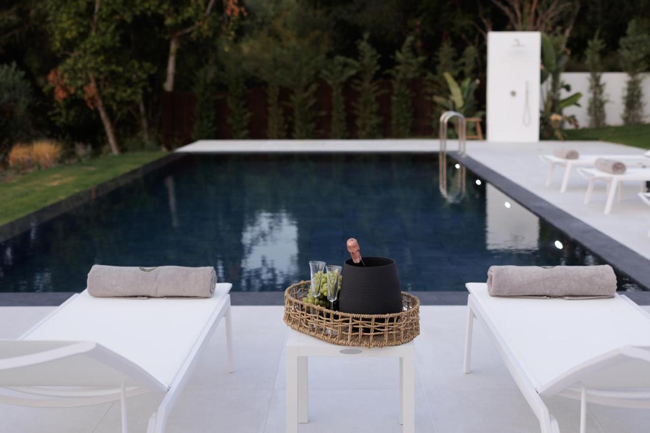 Villa Luxurious Trinity